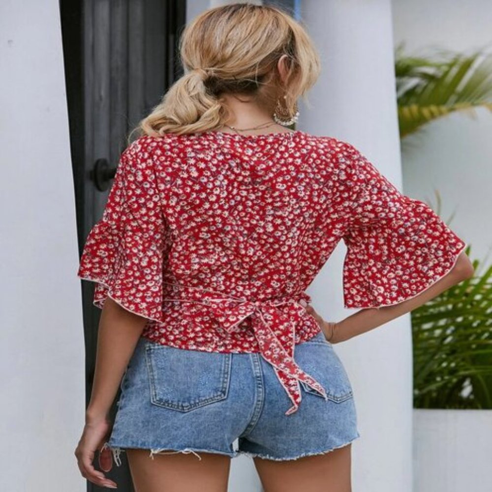 3/$25π¦ HPick! NWOT Floral Puff Sleeve Crop Top L - Picture 2 of 11